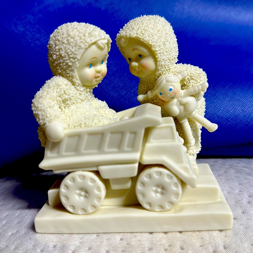 Snow Babies “Keep Truckin” 4 inches in its original box
